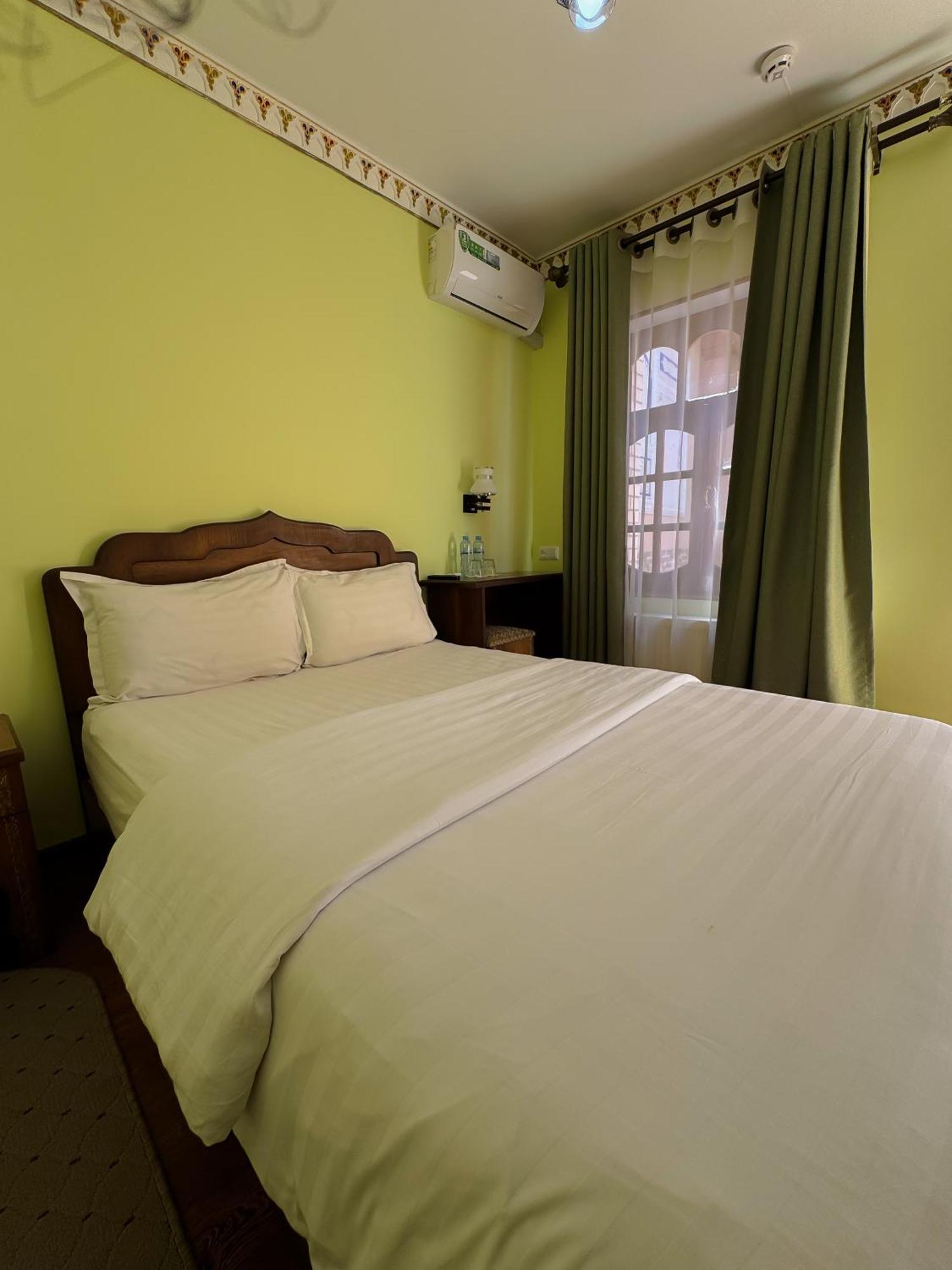 Old Gate Family Guest House Buchara Exterior foto